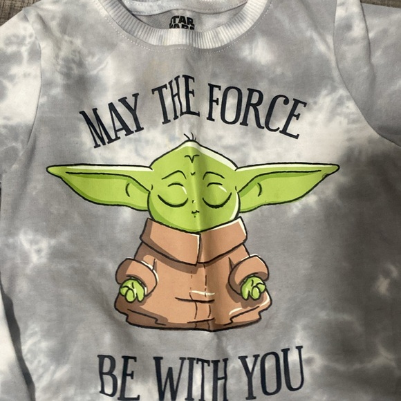 NWOT Star Wars Mandalorian Kids' Baby Yoda Sweatshirt, Size 7 - Picture 2 of 4